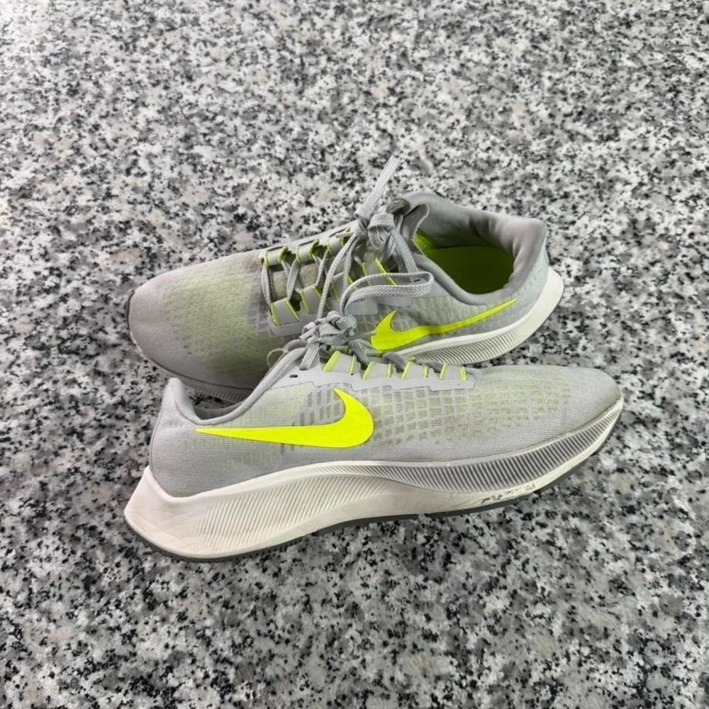 Nike Air Zoom Pegasus 37 Grey Running Sneaker Shoe M8.5 BQ9646